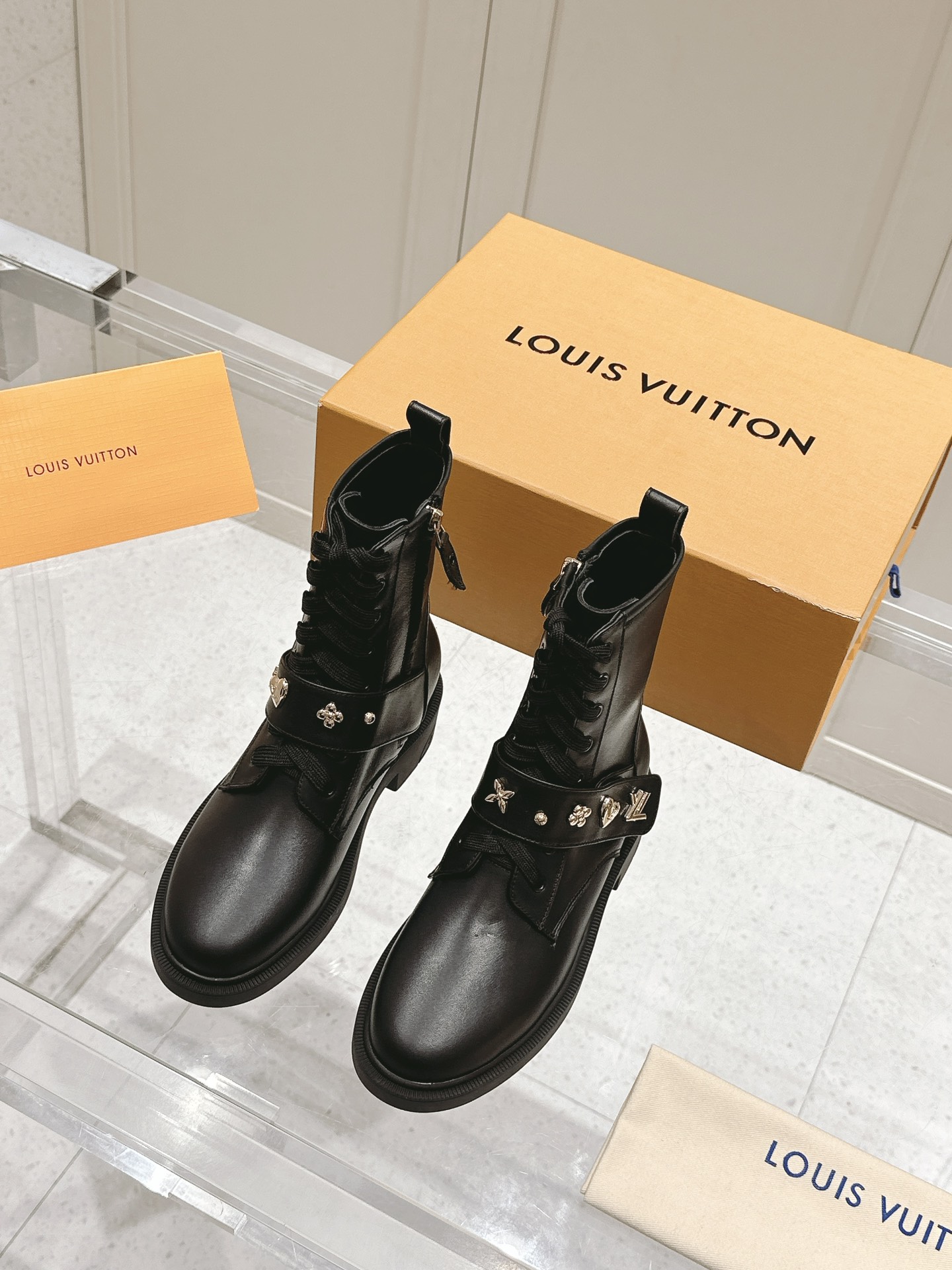 LV Citizen Flat Ranger Boot 1ADAYH
